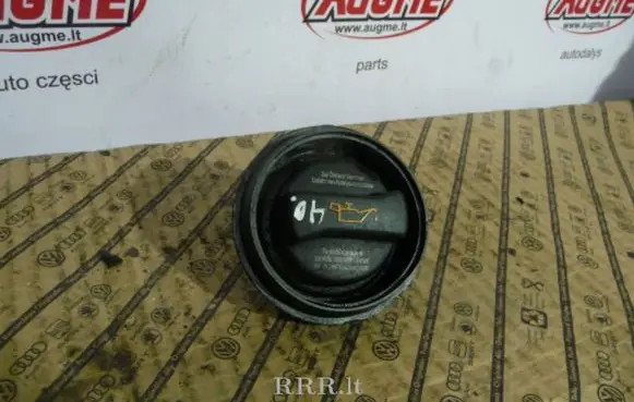 Volkswagen PASSAT B6 Oil filler cap 034133287C