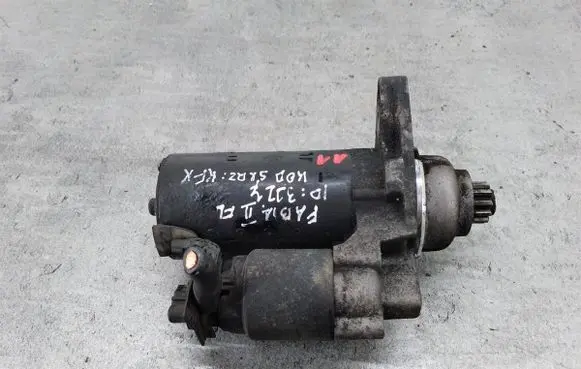 Skoda Fabia Mk2 (5J) Starter motor 027911023N