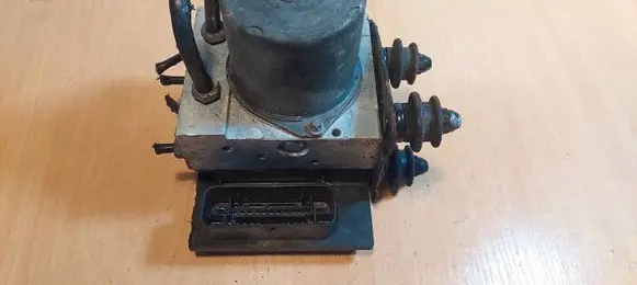 Audi A4 S4 B8 8K ABS Pump 0265950933 8K0907379T