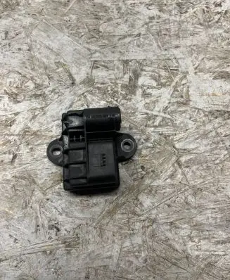 Mercedes-Benz E W212 Glow plug pre-heat relay A6519003103 51299070D