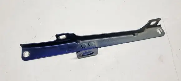 Mercedes-Benz SL R231 Fender mounting bracket A2318801814
