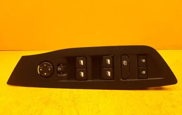 Peugeot 308 Electric window control switch 98349233ZD
