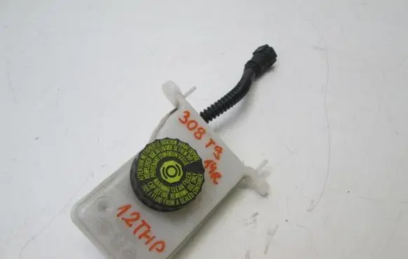 Peugeot 308 Brake fluid reservoir 9680931580