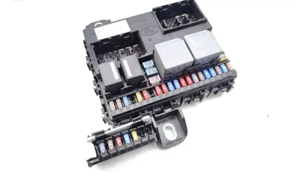 Jaguar I-Pace Fuse module M9D314N030AB