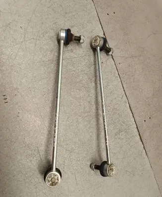 Front anti-roll bar/stabilizer link