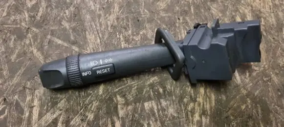 Volvo V70 Indicator stalk