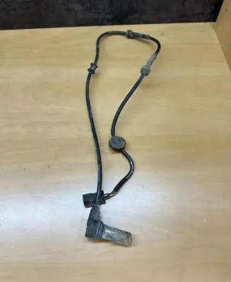Audi A4 S4 B5 8D ABS rear brake sensor 8D0927807A
