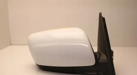 KIA Venga Front door electric wing mirror 2009R