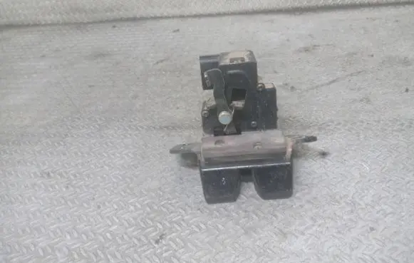 KIA Ceed Tailgate/trunk/boot lock/catch/latch