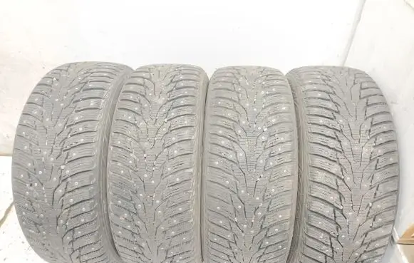 Volkswagen Golf II R16 winter/snow tires with studs 20555R16 NEXEN WINGUARD