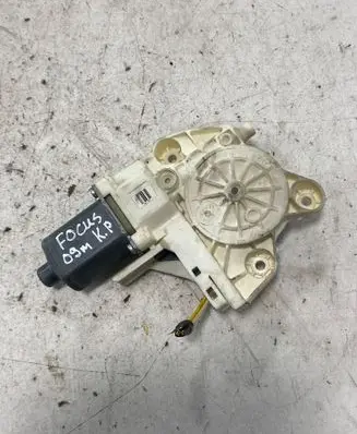 Ford Focus Front door window regulator motor 0130822217