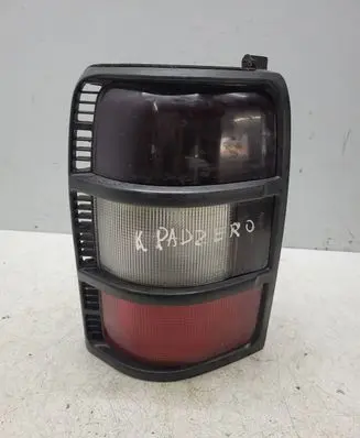 Mitsubishi Pajero Rear/tail lights