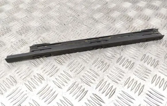 Radiator support slam panel bracket