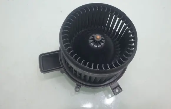 Dodge Durango III Heater fan/blower AY2727006361