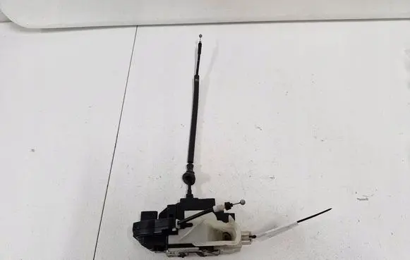 KIA Ceed Front door lock