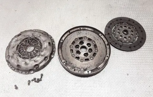 Fiat Grande Punto Clutch set kit 124035110 324034510