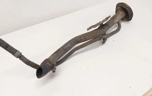 Mercedes-Benz X-class W470 Fuel tank filler neck pipe 