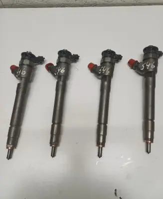 Nissan X-Trail T32 LP gas injectors set 0445110546