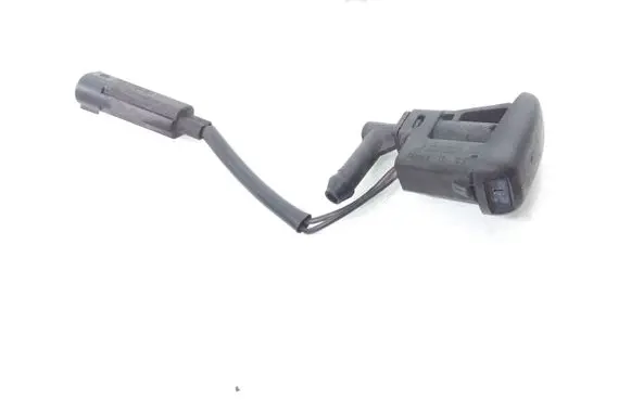 BMW X5 E53 Windshield washer spray nozzle 7110851 61667110851