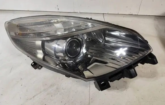Renault Scenic III - Grand scenic III Headlight/headlamp 260100027R
