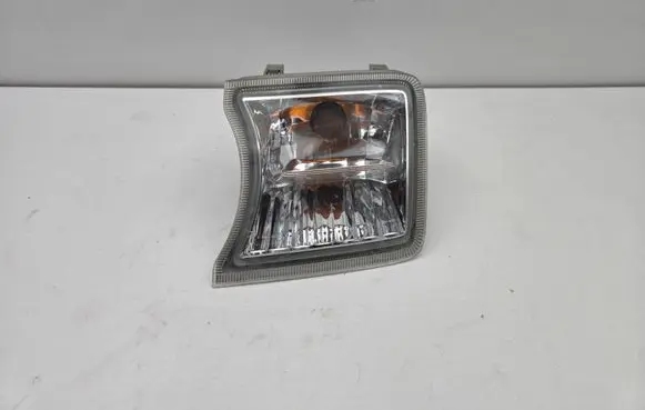 Toyota Prius (XW30) Front indicator light 8151047010
