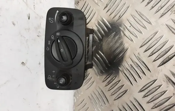 Light switch