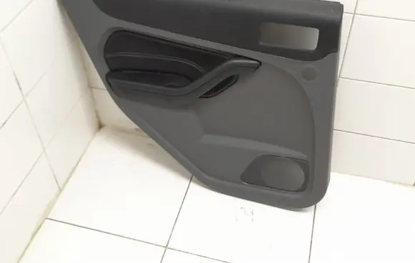 Ford Focus Rear door card panel trim 4M51A27407 8M51A27407GE1E1E