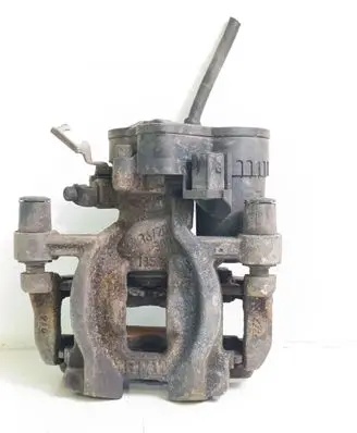 BMW 2 F45 Rear brake caliper 6883031 11628110392