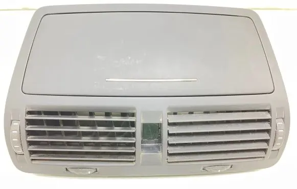 Skoda Octavia Mk2 (1Z) Dash center air vent grill 1Z0820951