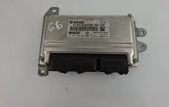 Smart ForTwo II Engine control unit/module A1321532779 A1321532779001 0261S04012