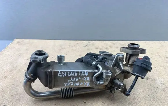 BMW X1 E84 EGR valve cooler 7812147 11717812147