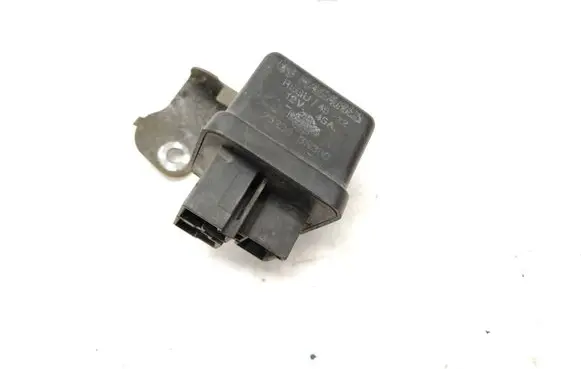 Nissan Almera Tino Glow plug pre-heat relay 25230BN300
