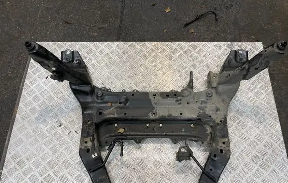 BMW 1 F40 Front subframe 6872729