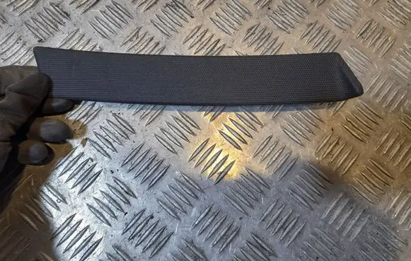 Audi A5 8T 8F (B) pillar trim (bottom) 8T0853351A