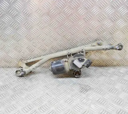 Front wiper linkage and motor