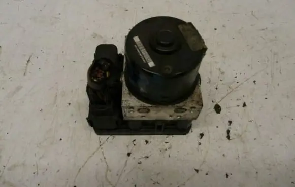 Ford Focus ABS Pump 3m512c405HB