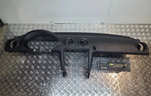 Audi A3 S3 A3 Sportback 8P Dashboard 8P1857033