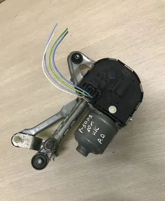 Peugeot 5008 Wiper motor 9671062380