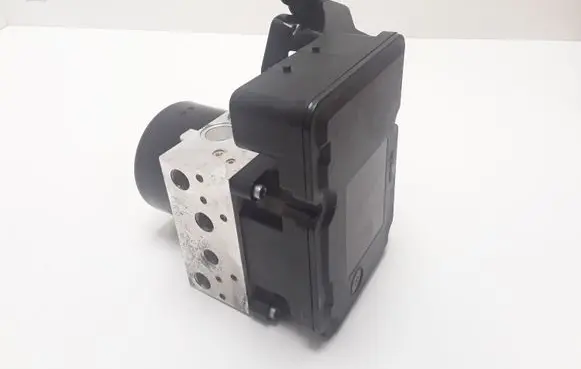 Volvo XC60 ABS Pump 31329139