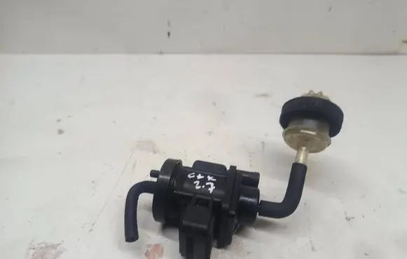 Mercedes-Benz CLK A209 C209 Turbo solenoid valve 4715396
