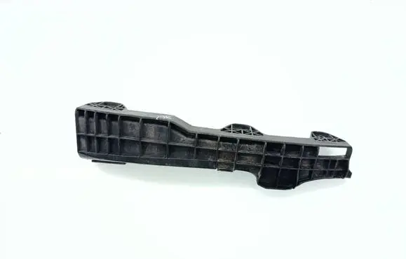 Lexus GS 300 350 430 450H Front bumper mounting bracket
