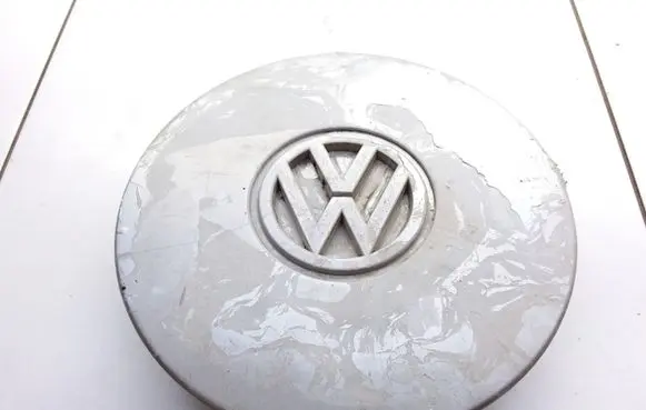 Volkswagen Golf III Original wheel cap 1H0601149H