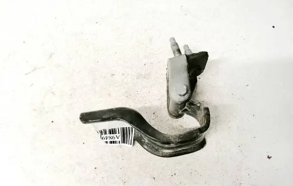 Tailgate/trunk/boot hinge