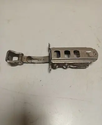 Mercedes-Benz Sprinter W906 Sliding door upper roller guide/hinge A9067200516 9067200516