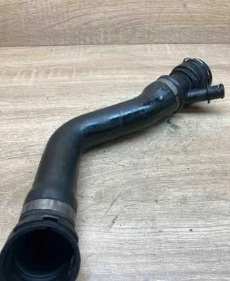 BMW 5 E60 E61 Engine coolant pipe/hose 7787452
