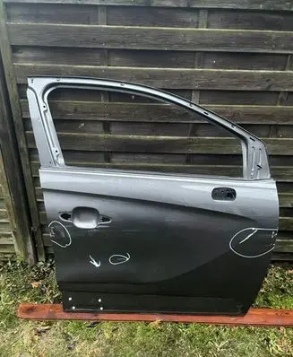 Opel Crossland X Front door AD0055QM7