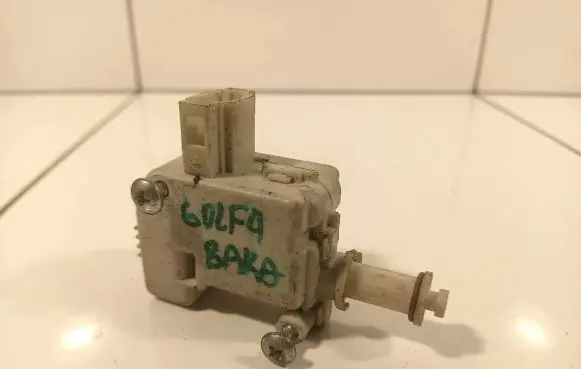 Volkswagen Golf IV Central locking motor 1J0810773 3B0959782 75460516