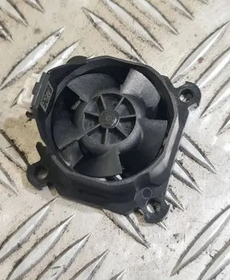 Mercedes-Benz C W205 Headlight part 21182400