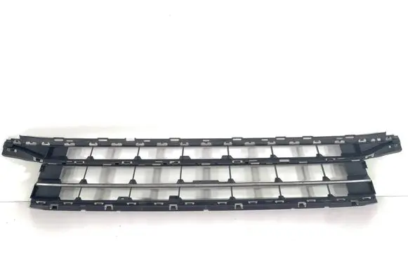 Volkswagen PASSAT B8 Front bumper lower grill 3G0853677A