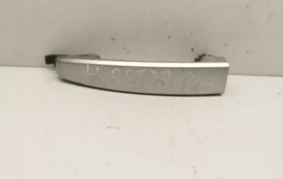 Opel Astra H Front door exterior handle